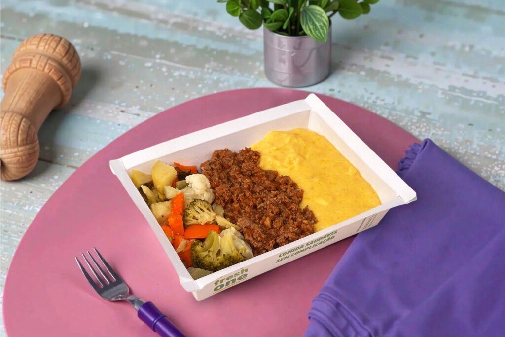 marmita carne moida com legumes