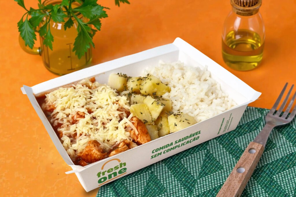 marmita frango ao sugo